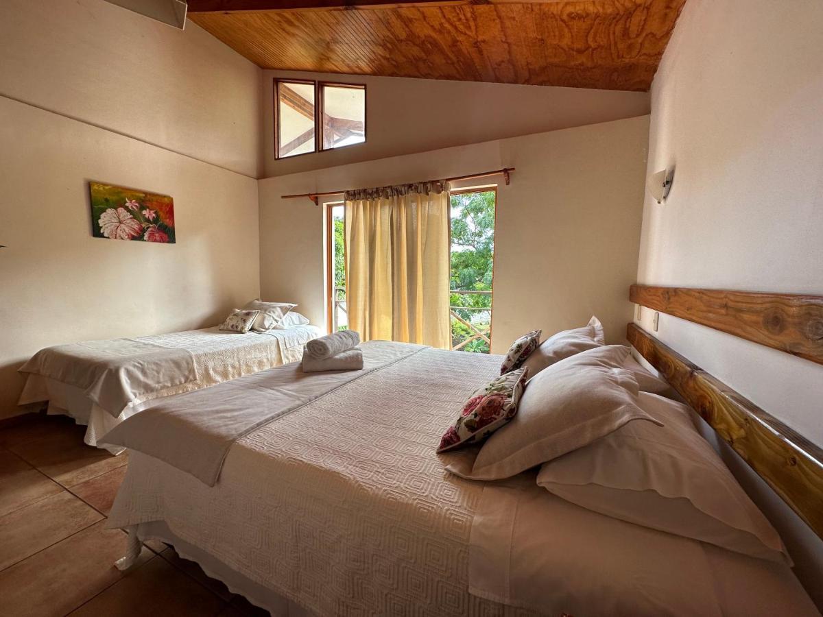 Hotel Ohiro Ханга Роа Екстериор снимка